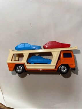 Vintage 1976 Matchbox Transporter Vehicle ~ Rare Version - 2 Blue Cars 🚙